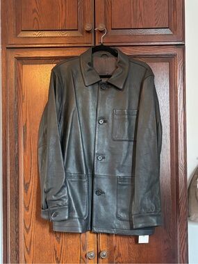Loro Piana Men's Black Leather Button-Front Jacket